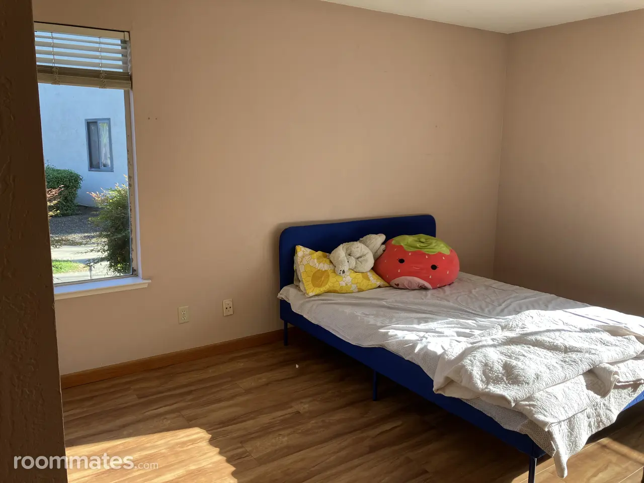 Profile photo 4 of 5