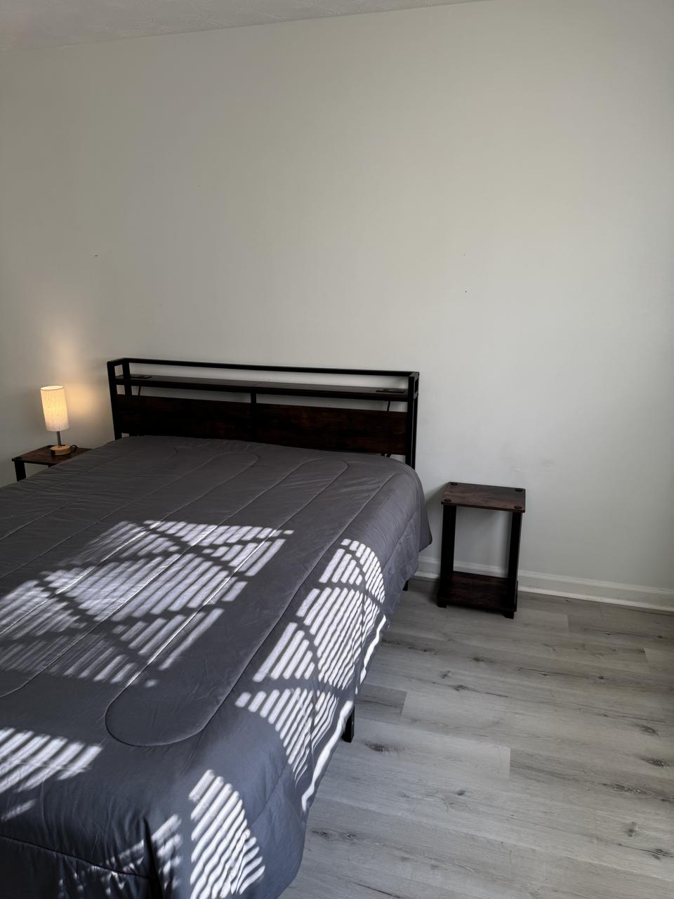 Profile photo 6 of 11