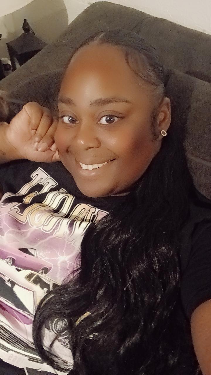 Profile photo 1 of 8