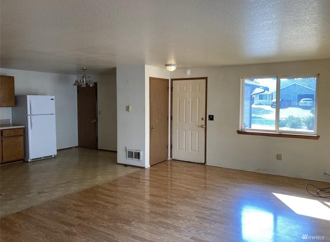 Profile photo 4 of 9