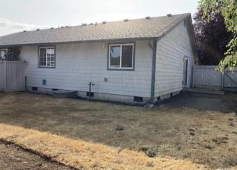 Room for rent in Lacey, WA $933, house