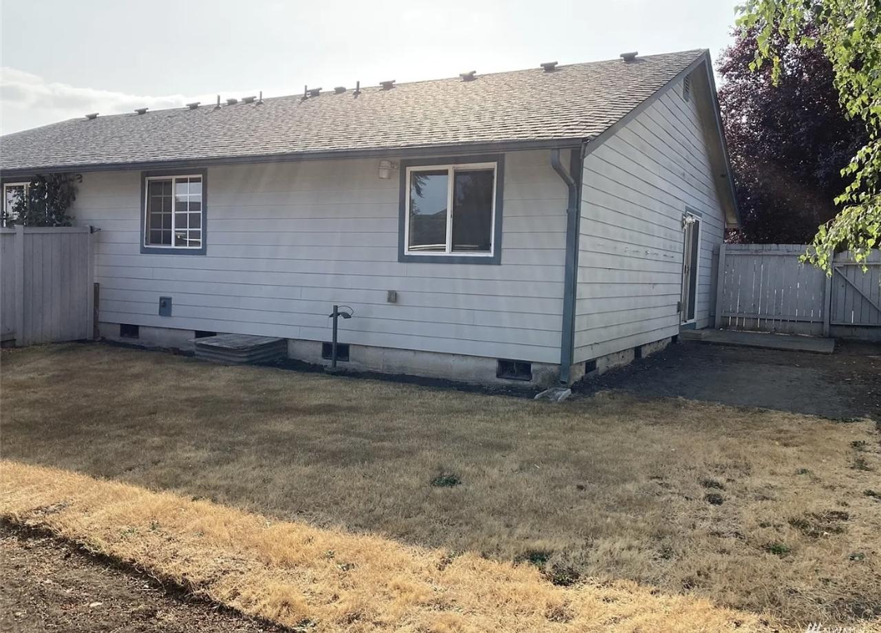 Profile photo 6 of 9