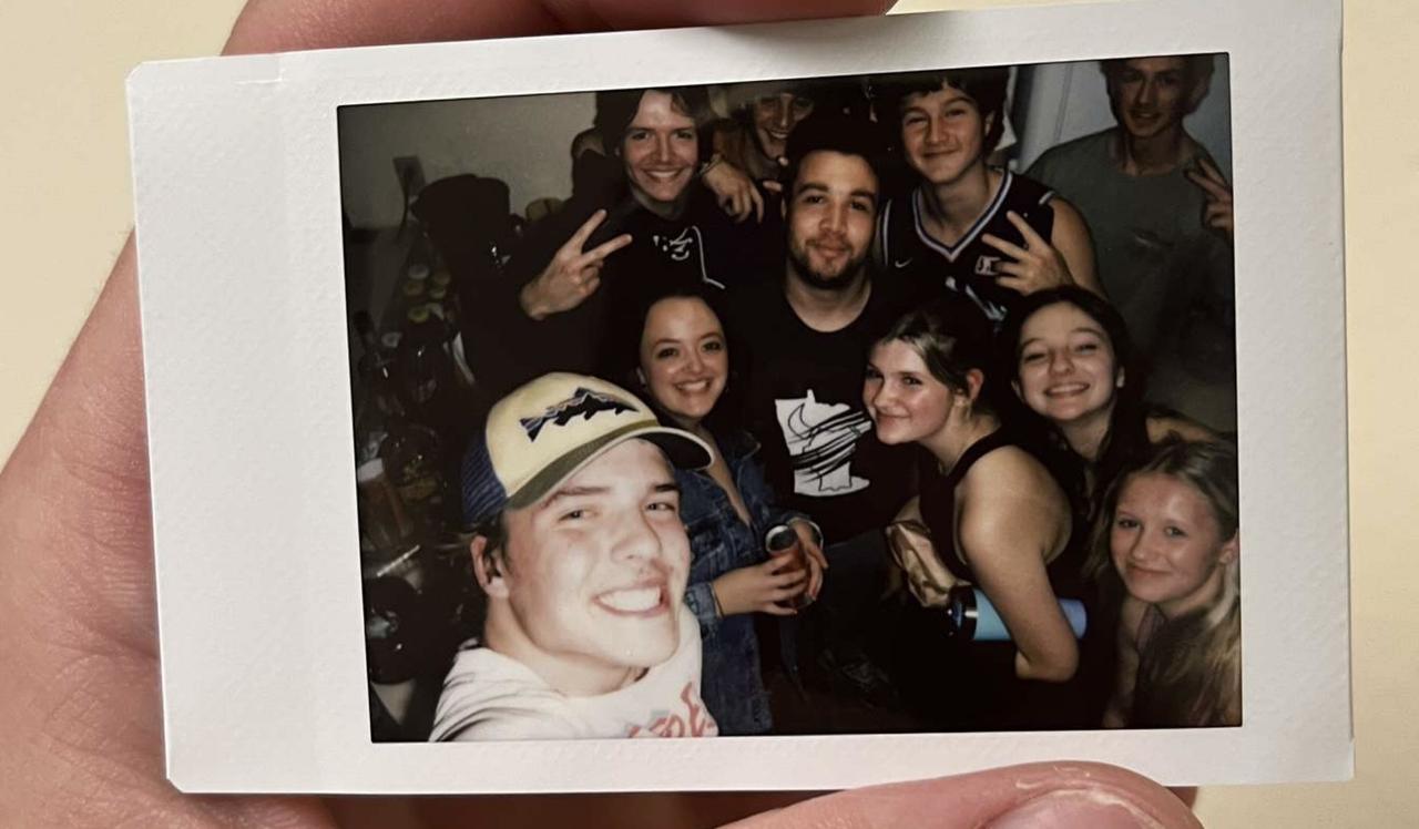 Profile photo 10 of 15