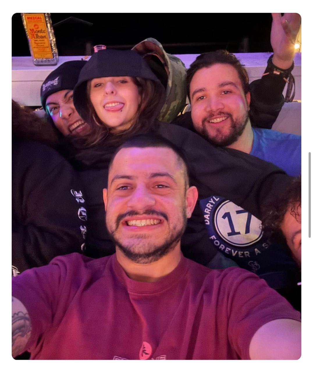 Profile photo 11 of 15