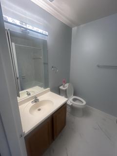 Room for rent in Reston, VA $1600, condo