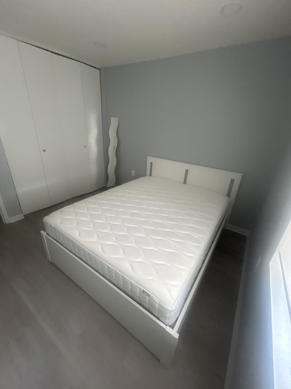 Profile photo 3 of 5