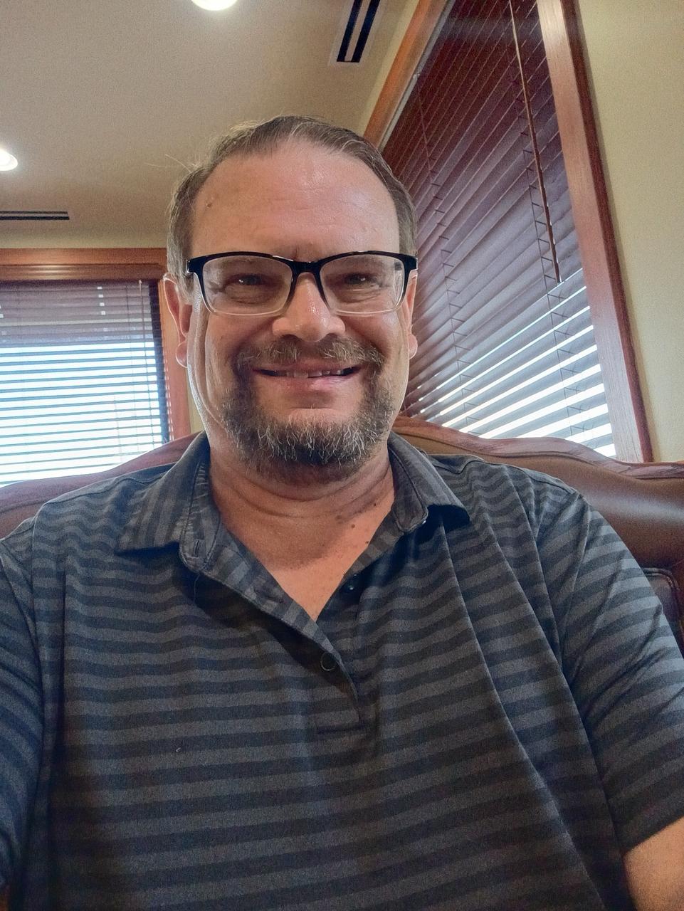 Profile photo 4 of 4