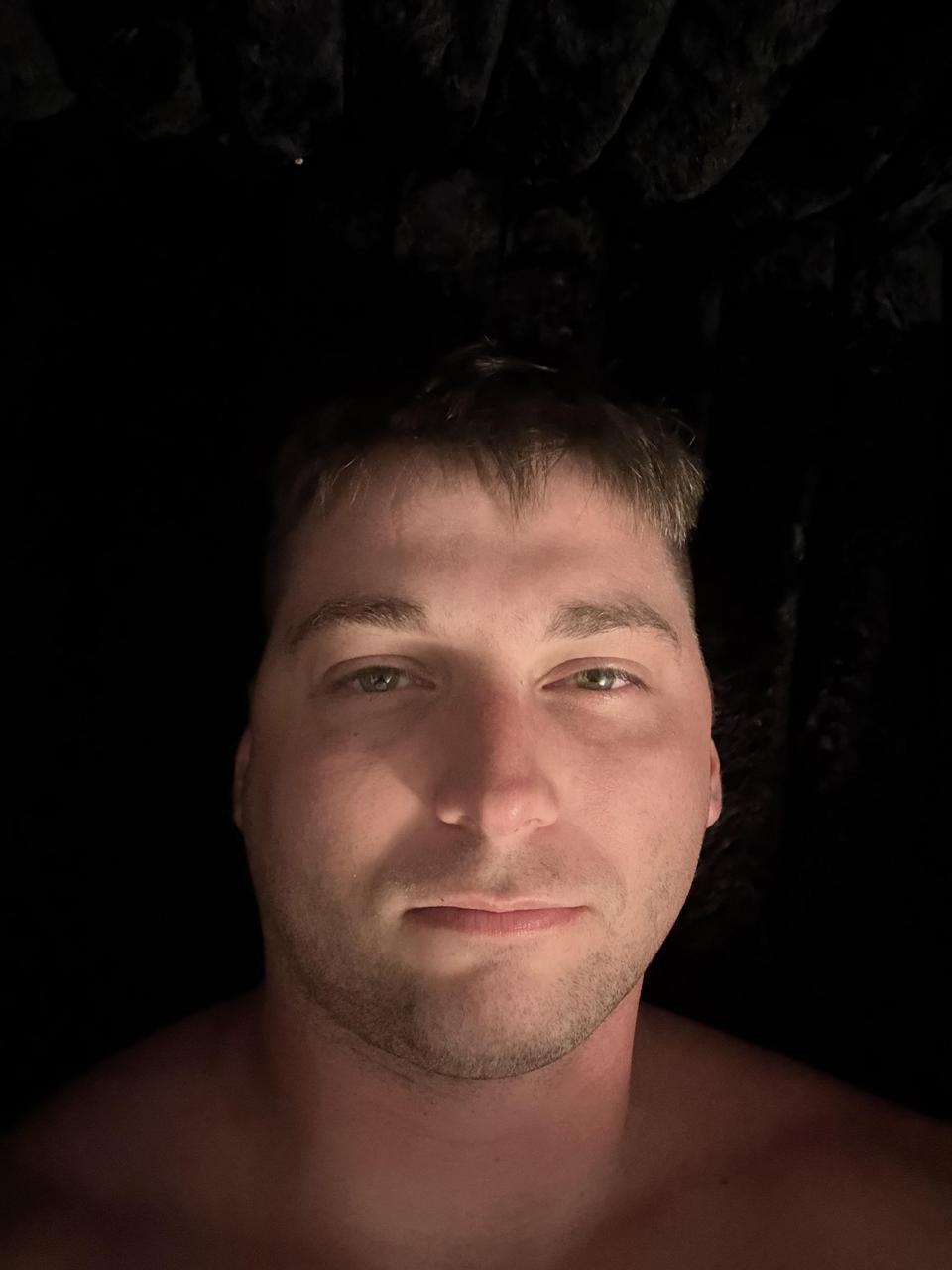 Profile photo 7 of 7