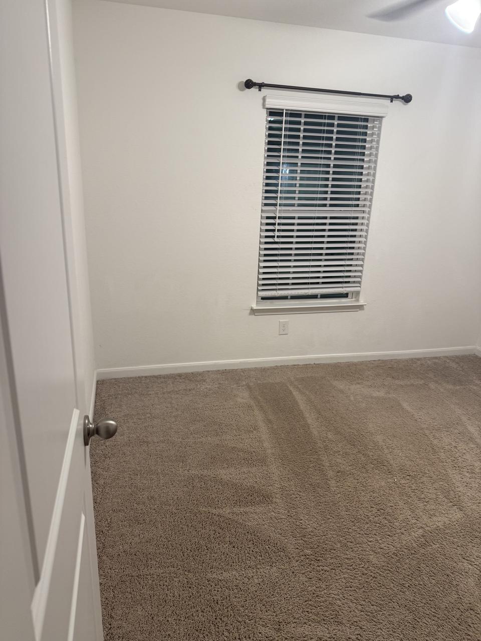 Profile photo 4 of 7