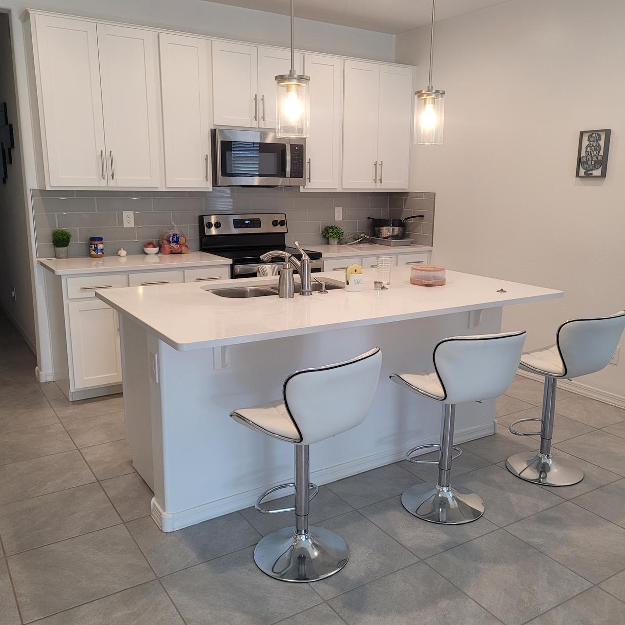 Profile photo 7 of 9