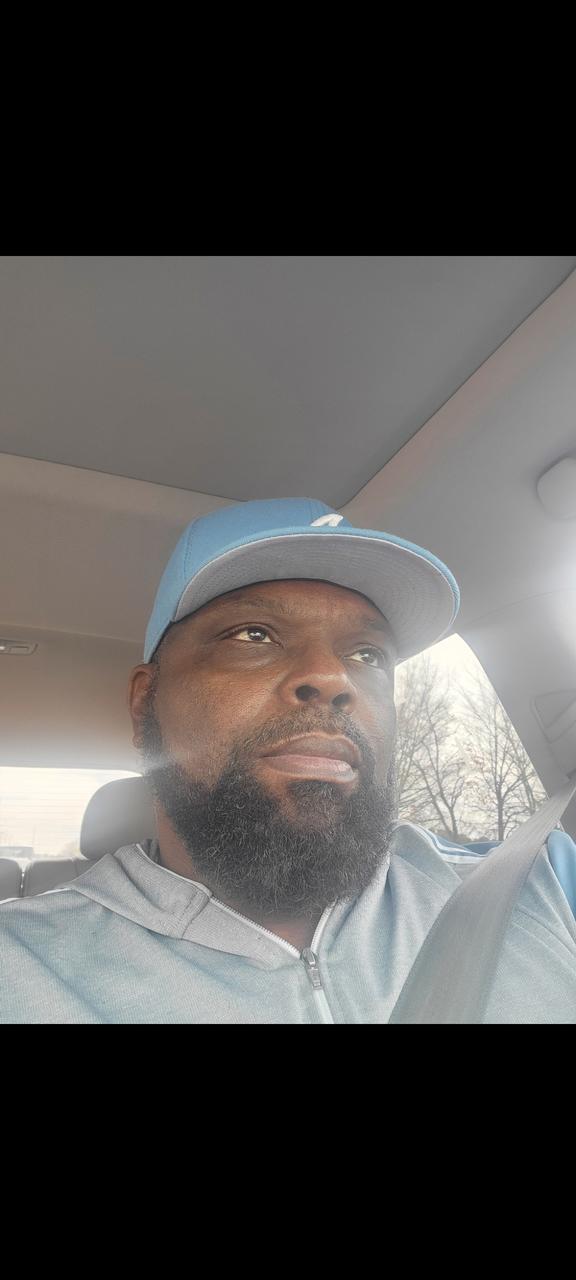 Profile photo 5 of 5