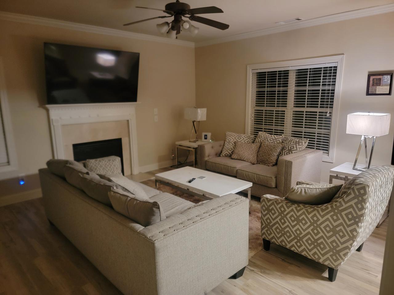 Profile photo 3 of 5