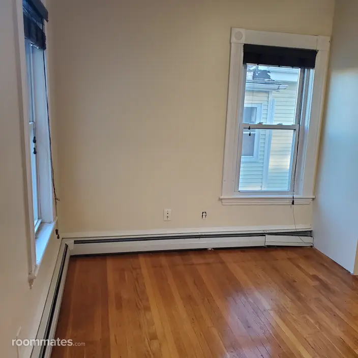Room for rent in Somerville, MA $1200, house