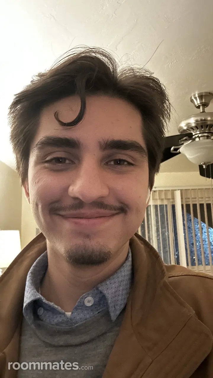 Profile photo 6 of 6