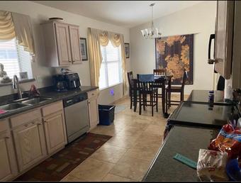 Room for rent in Phoenix, AZ $850, house