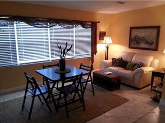 Room for rent in Ormond Beach, FL $675, house