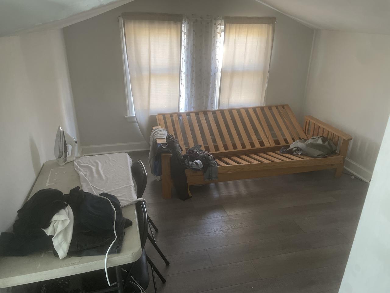 Profile photo 2 of 4