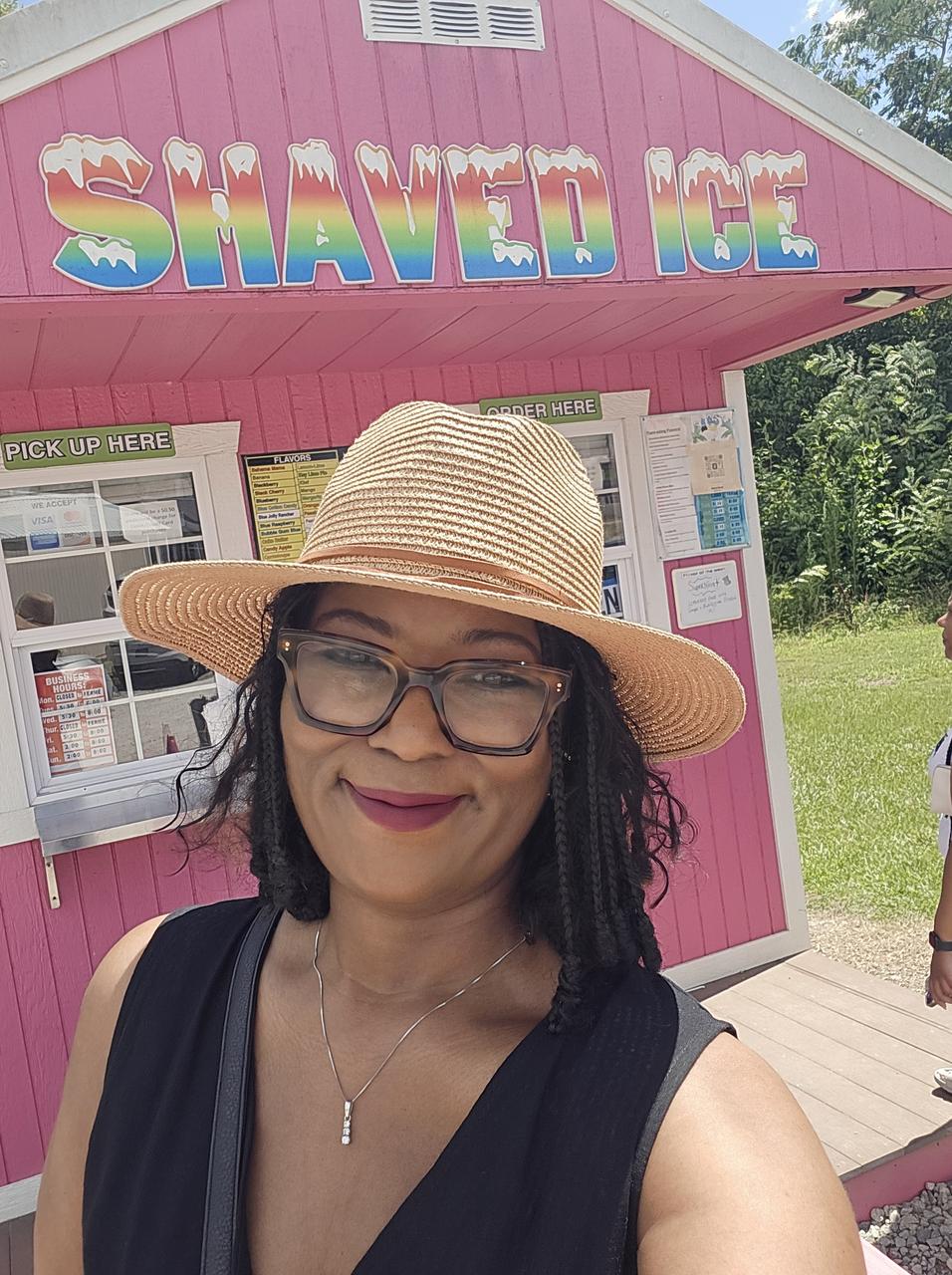 Profile photo 11 of 11