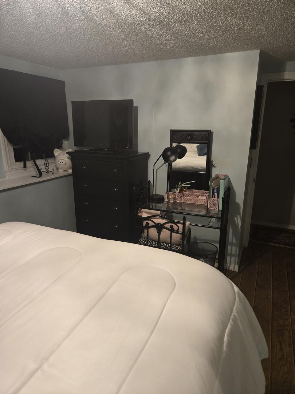 Profile photo 2 of 11