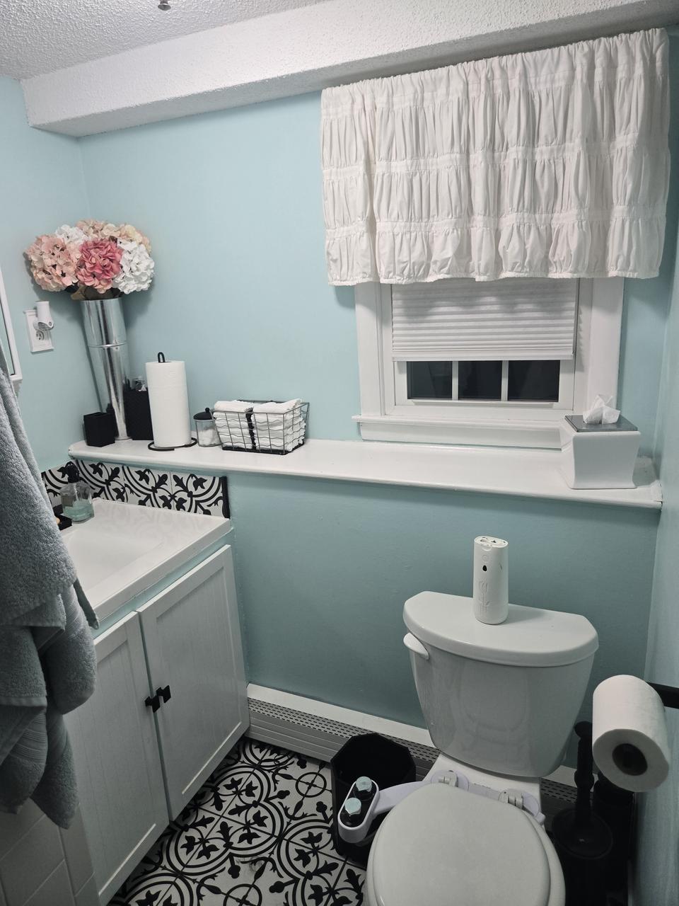 Profile photo 5 of 11