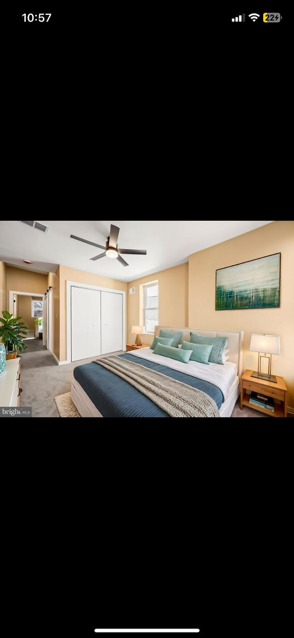 Profile photo 6 of 8