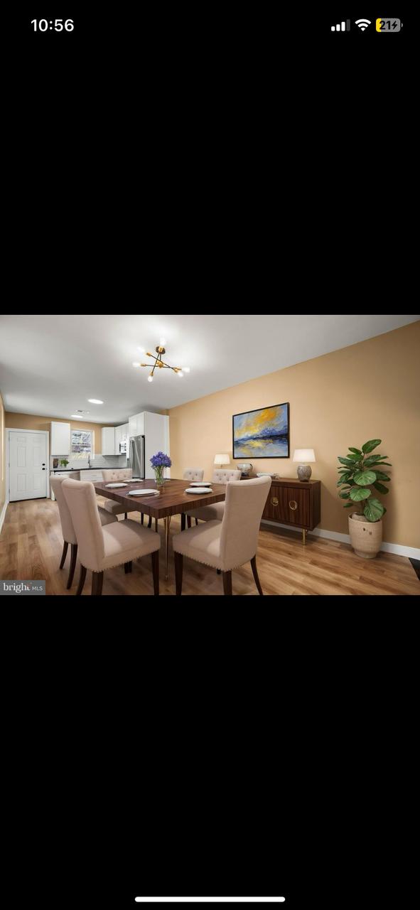 Profile photo 3 of 8