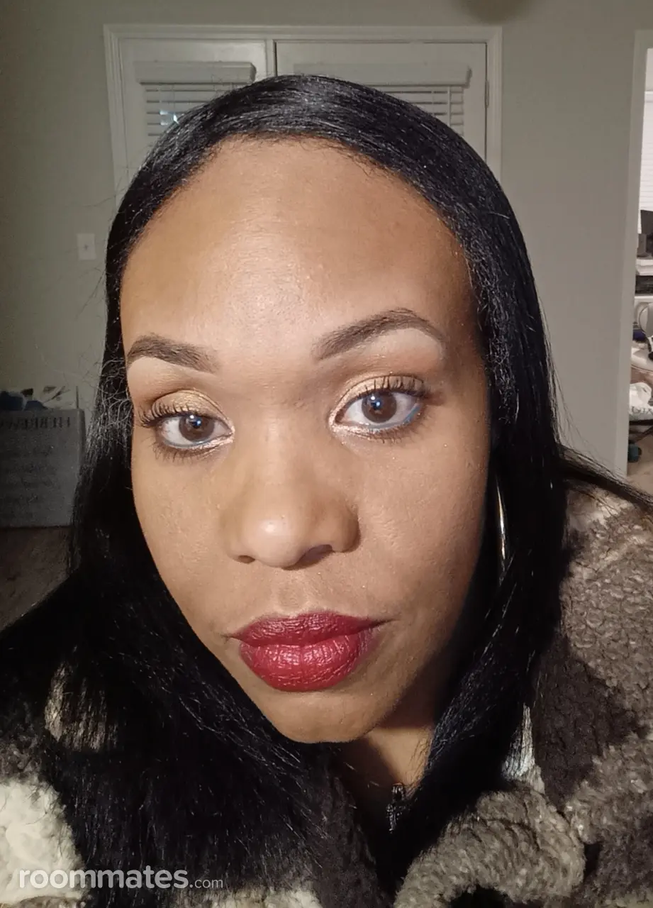 Profile photo 1 of 1