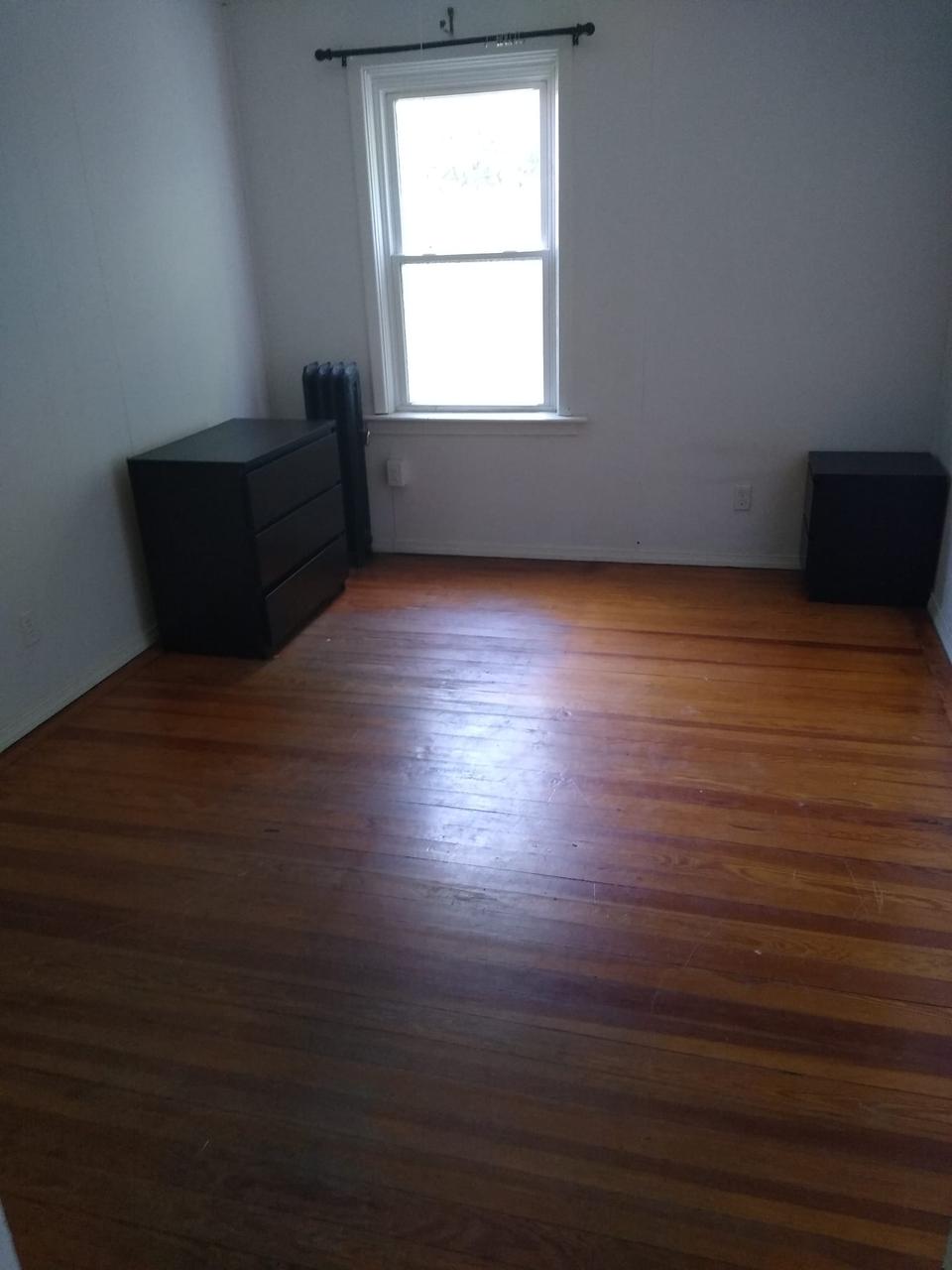 Profile photo 10 of 11