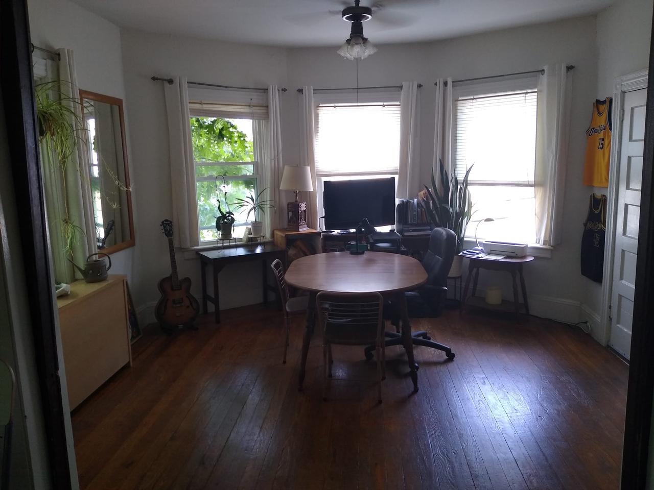 Profile photo 9 of 11