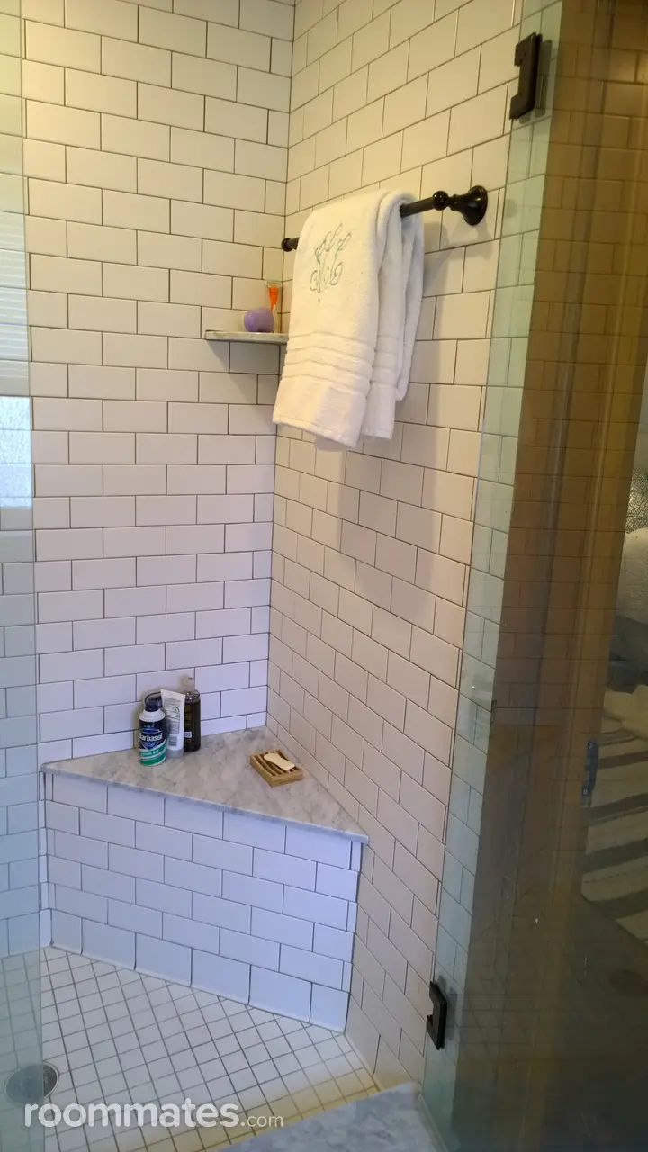 Profile photo 5 of 14