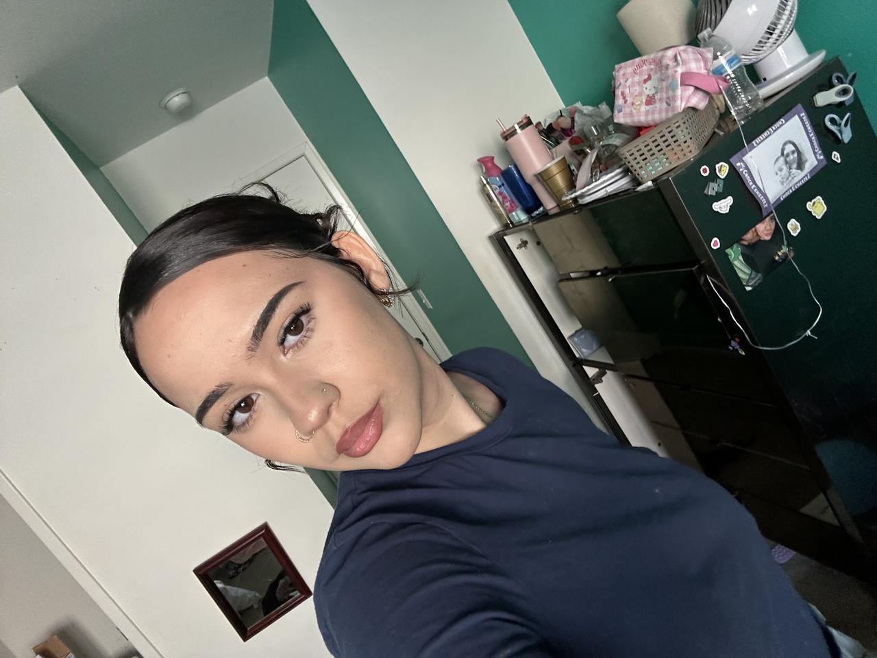 Profile photo 6 of 6