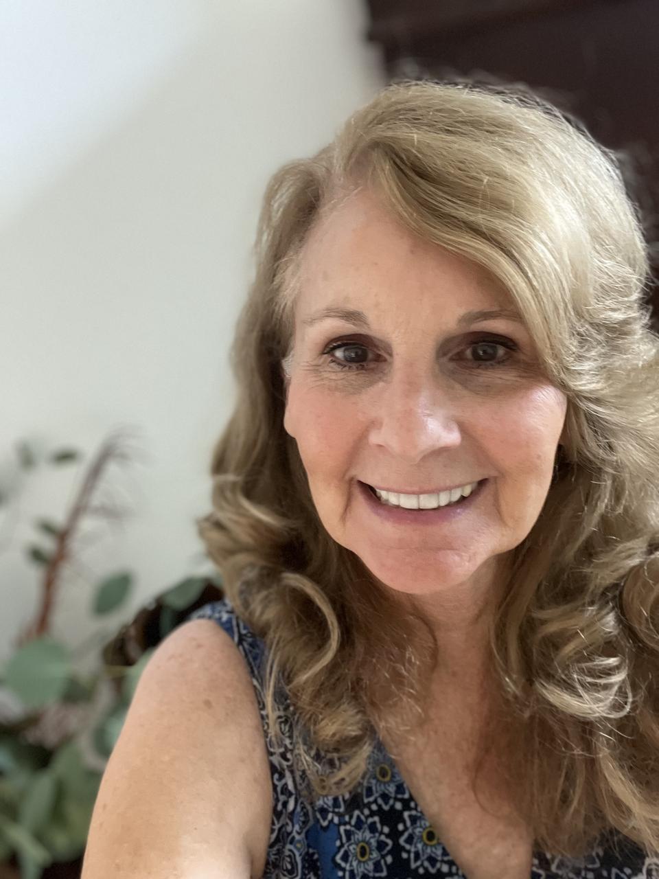 Profile photo 10 of 10