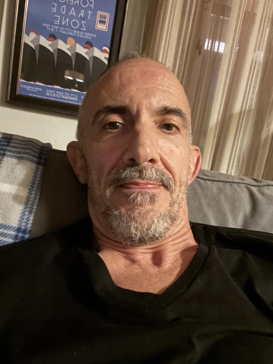 Profile photo 4 of 4