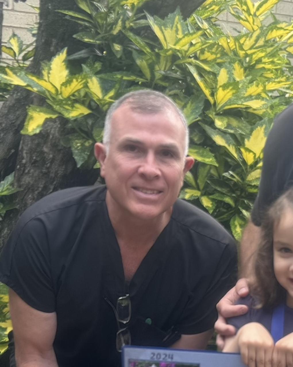 Profile photo 1 of 4