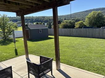 Room for rent in Waynesboro, PA $950, house