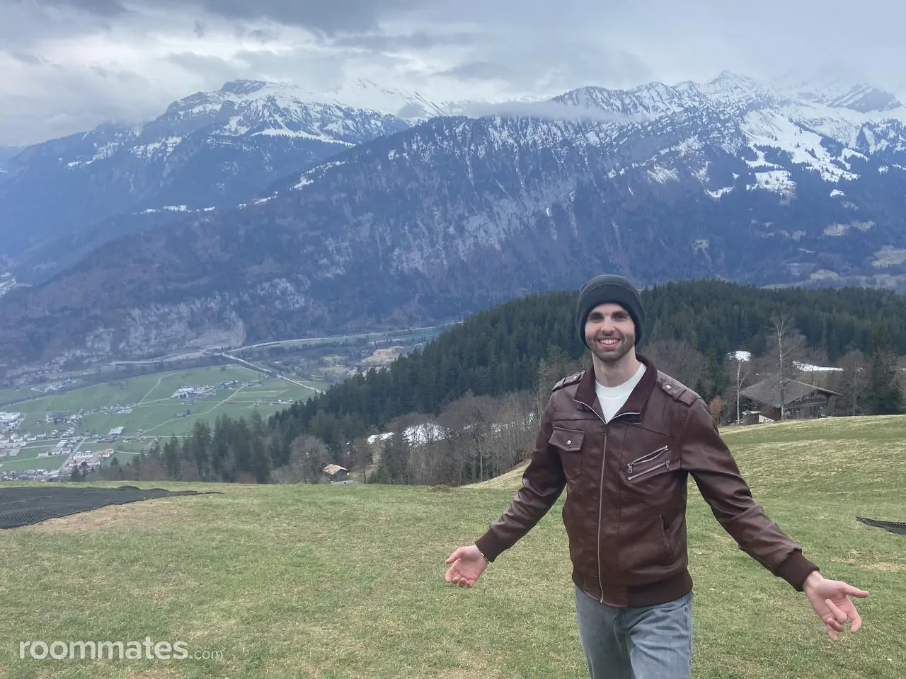 Profile photo 11 of 11