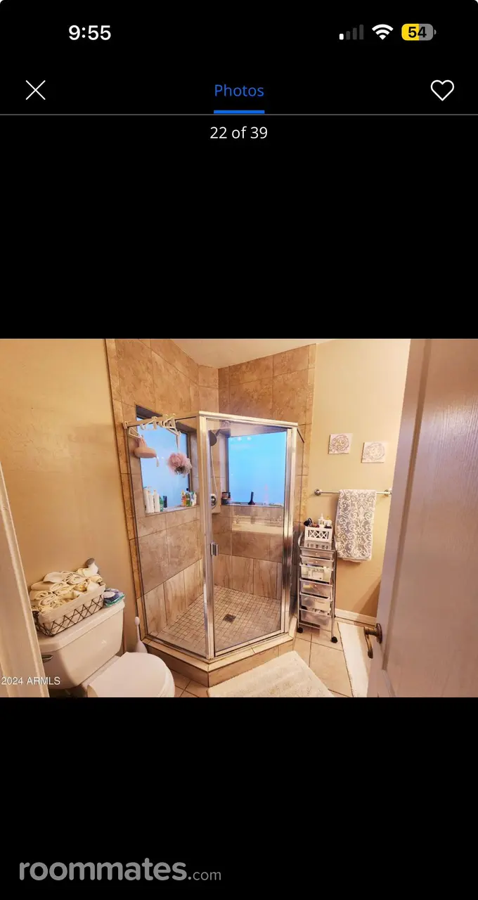 Profile photo 4 of 6