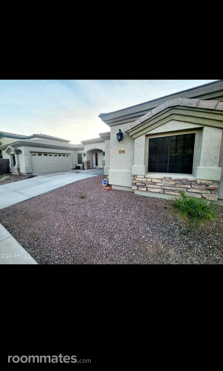 Profile photo 1 of 6