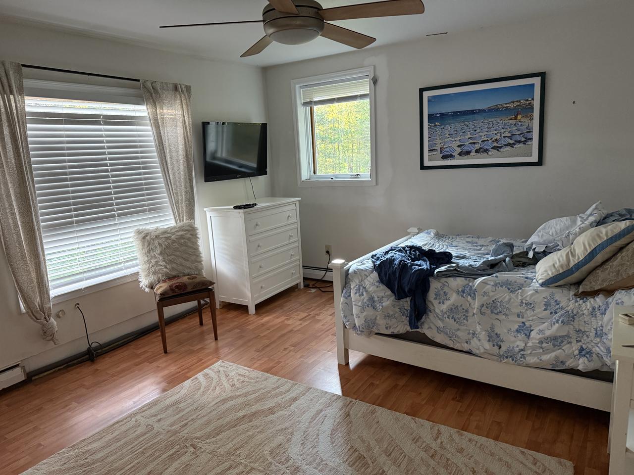 Profile photo 9 of 11