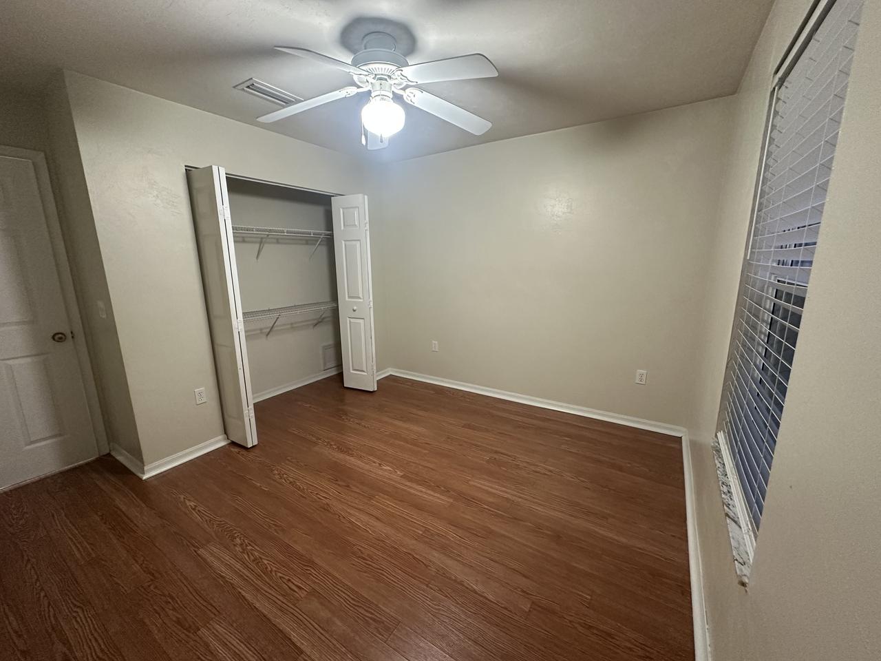 Profile photo 1 of 2