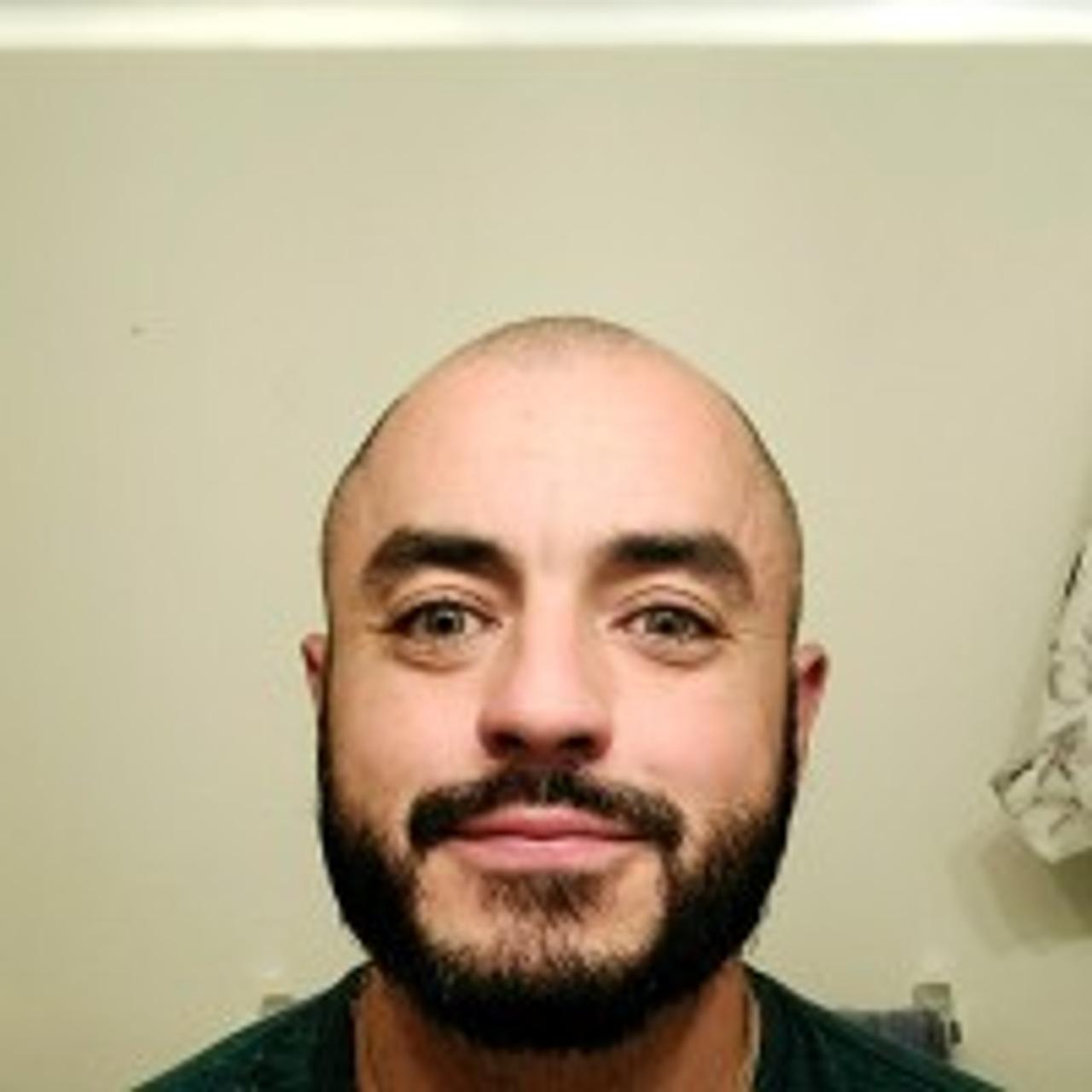 Profile photo 5 of 5