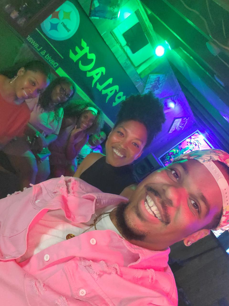 Profile photo 5 of 8