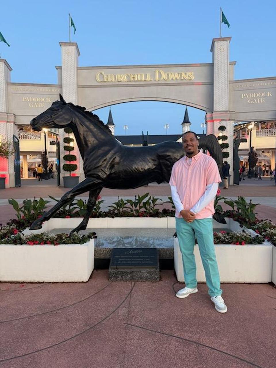 Profile photo 4 of 8