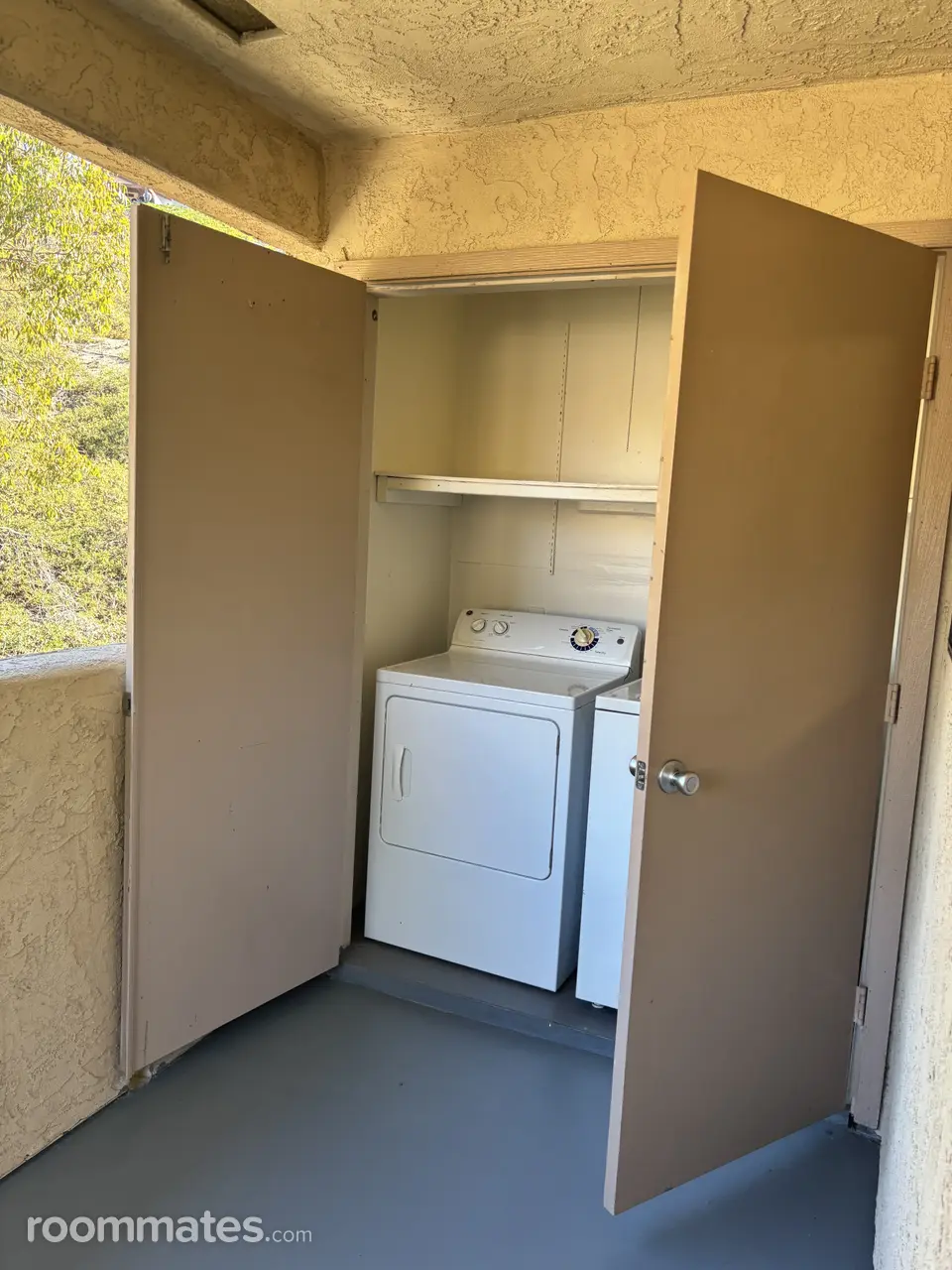 Profile photo 5 of 6