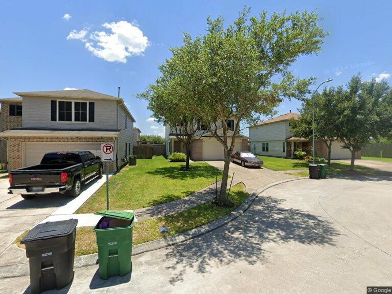 Profile photo 4 of 10