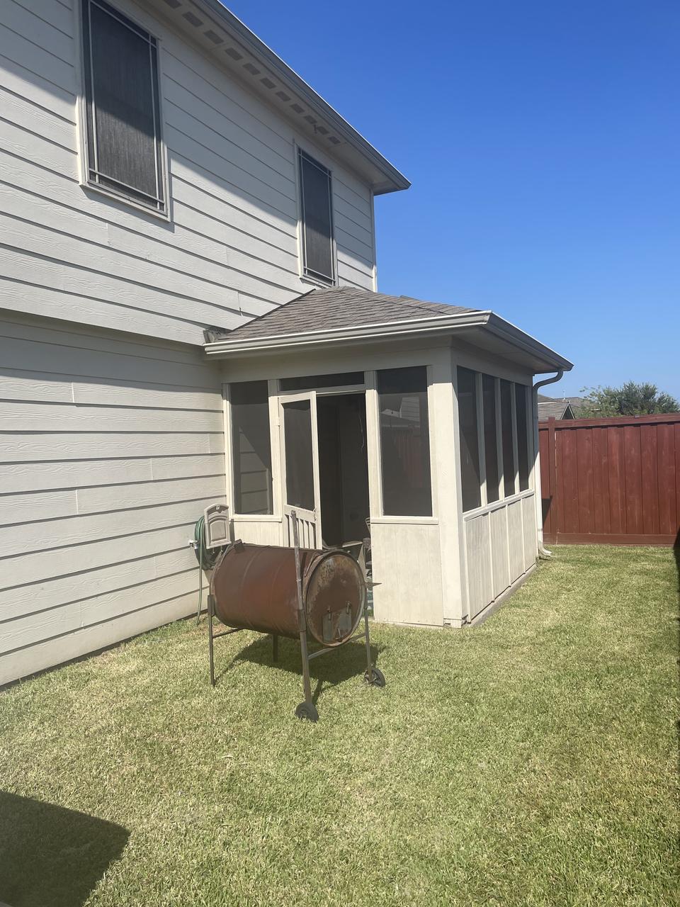 Profile photo 7 of 10