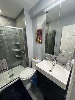 Room for rent in Silver Spring, MD $1200, house