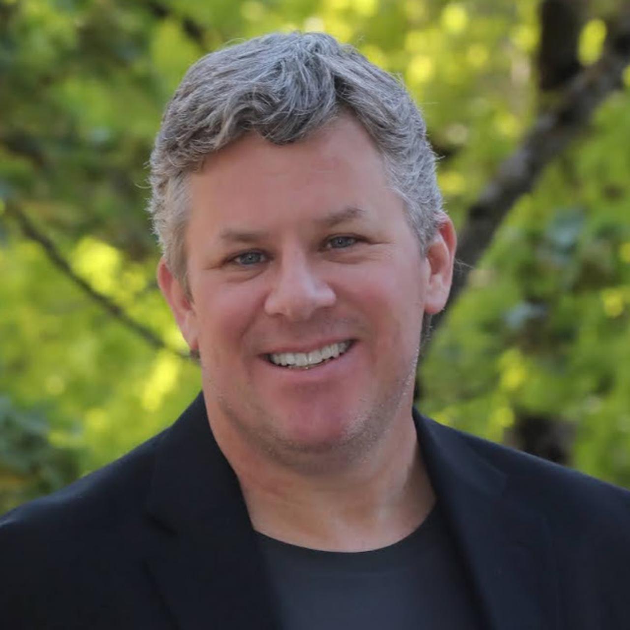 Profile photo 8 of 8