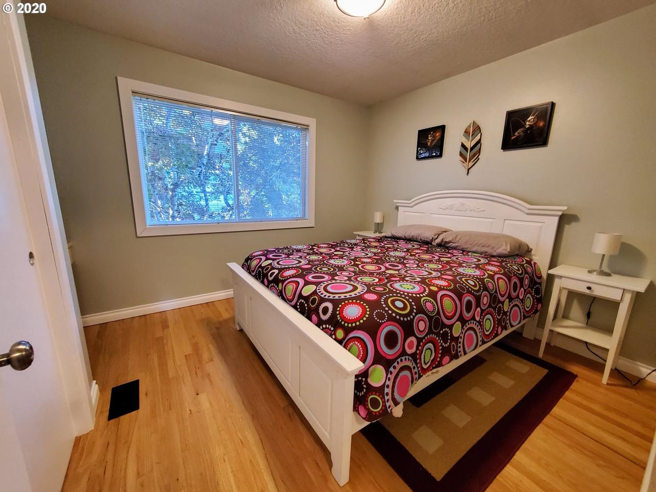 Profile photo 2 of 8