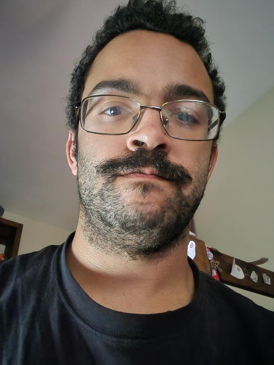 Profile photo 1 of 1